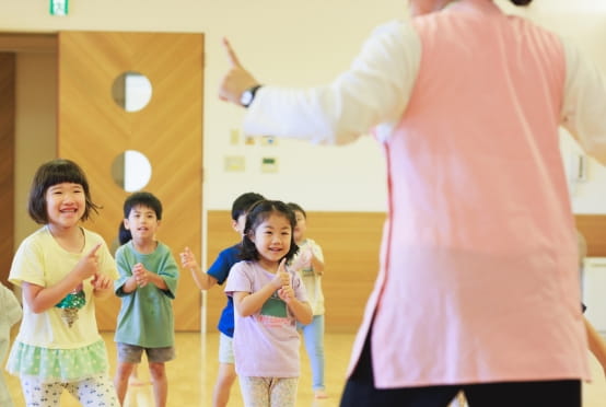 順次登園(健康観察)・朝の遊び